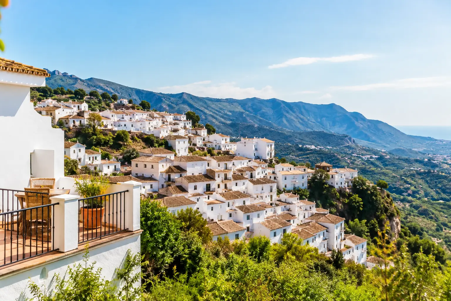 Casares Property for Sale - Where to Buy